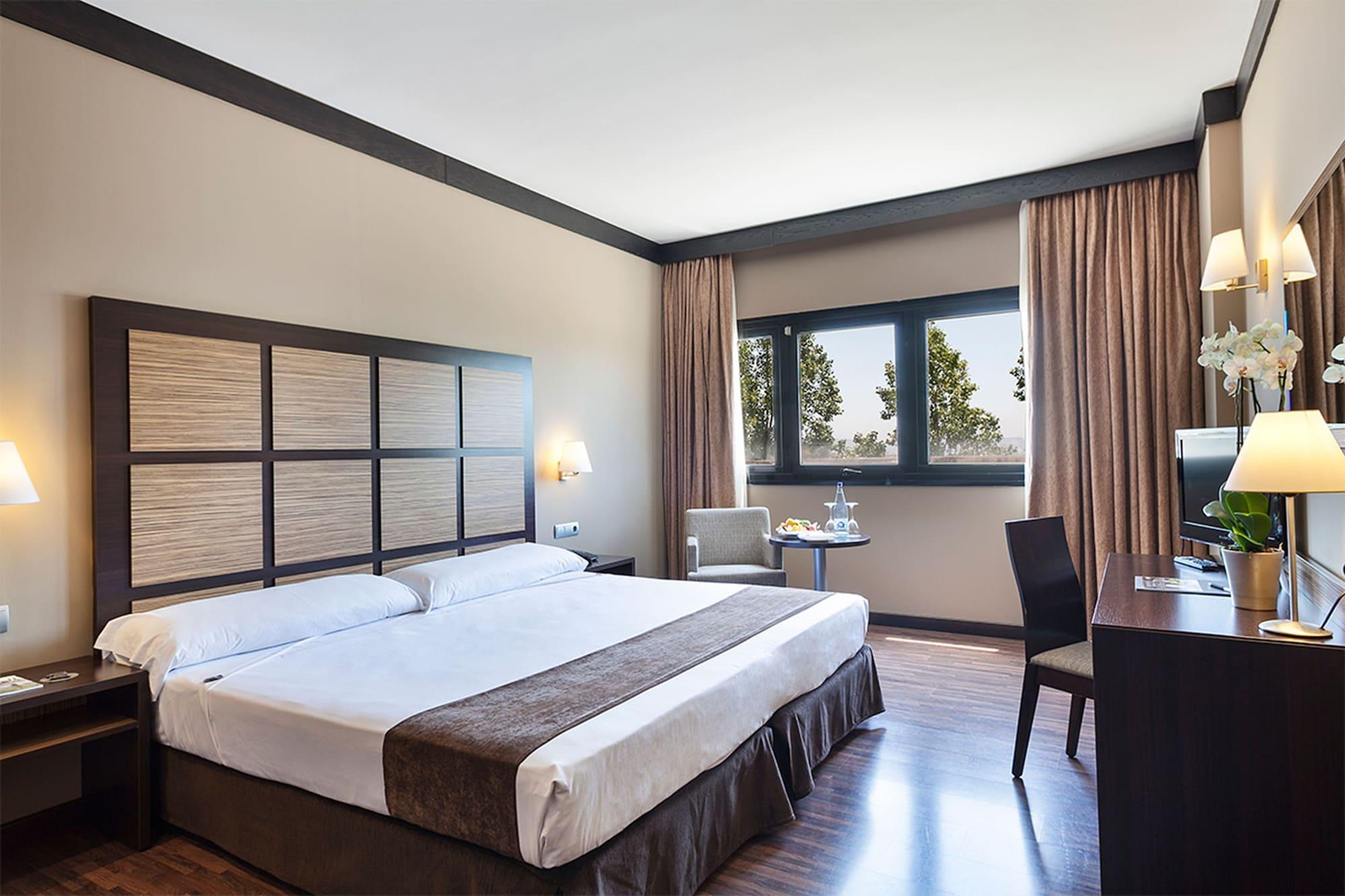 Aparthotel Attica 21 Valles Sabadell Exterior photo