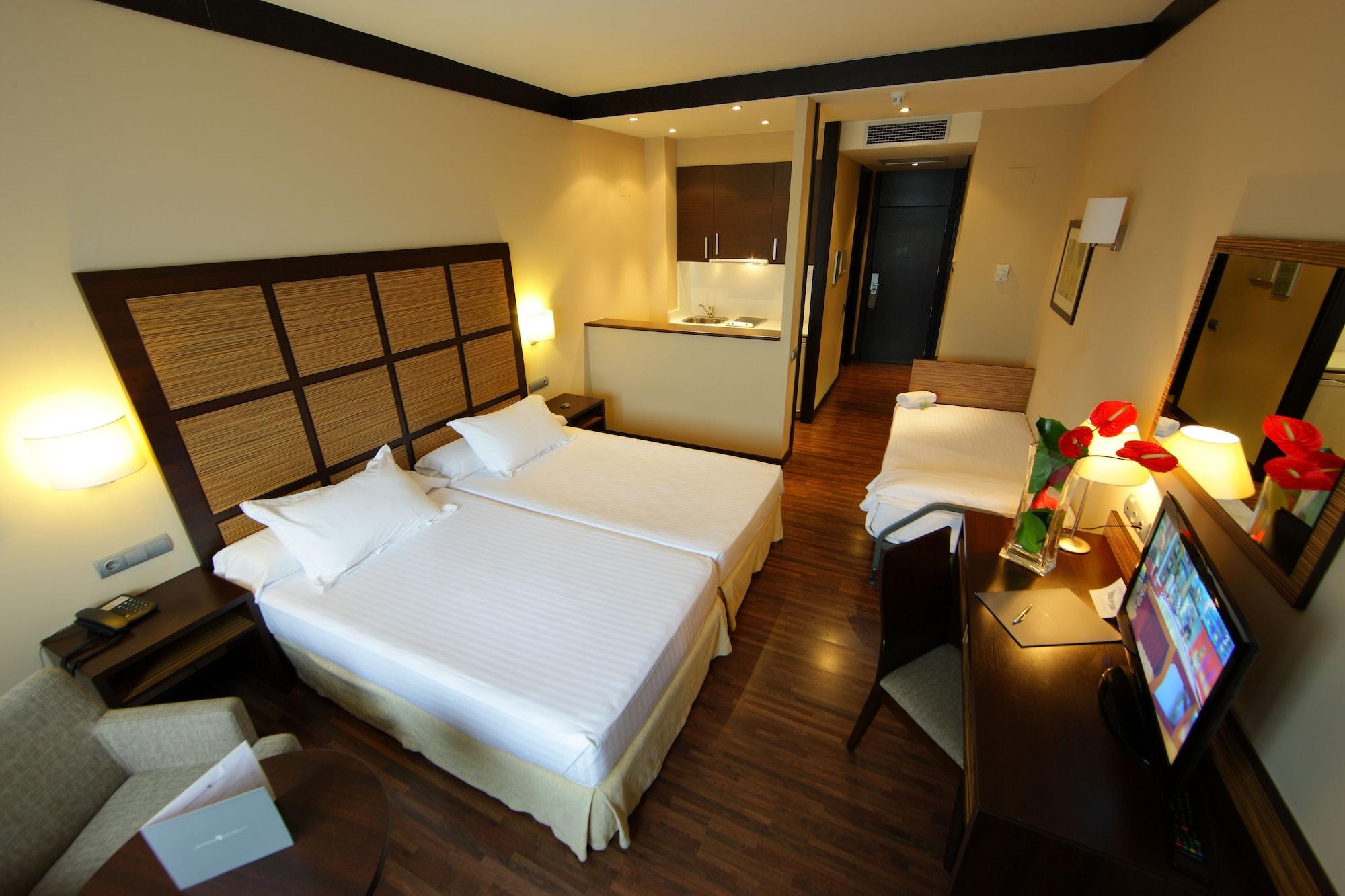 Aparthotel Attica 21 Valles Sabadell Exterior photo