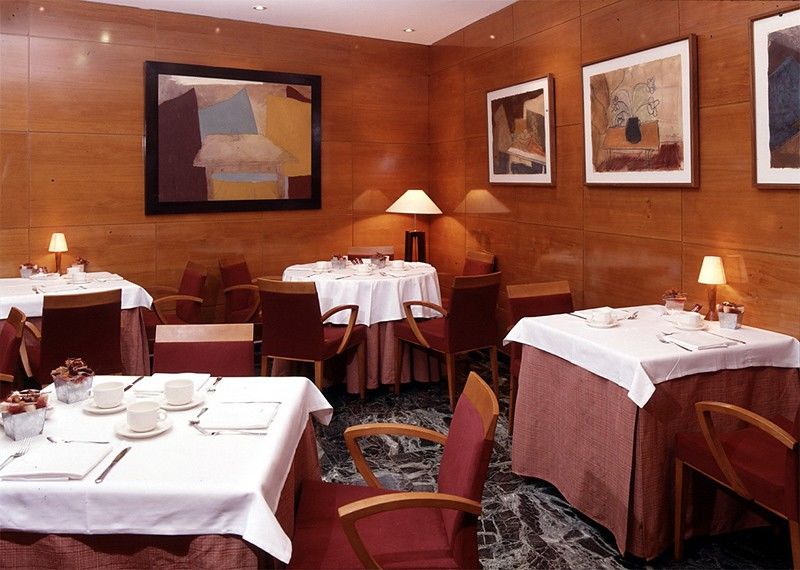 Aparthotel Attica 21 Valles Sabadell Exterior photo